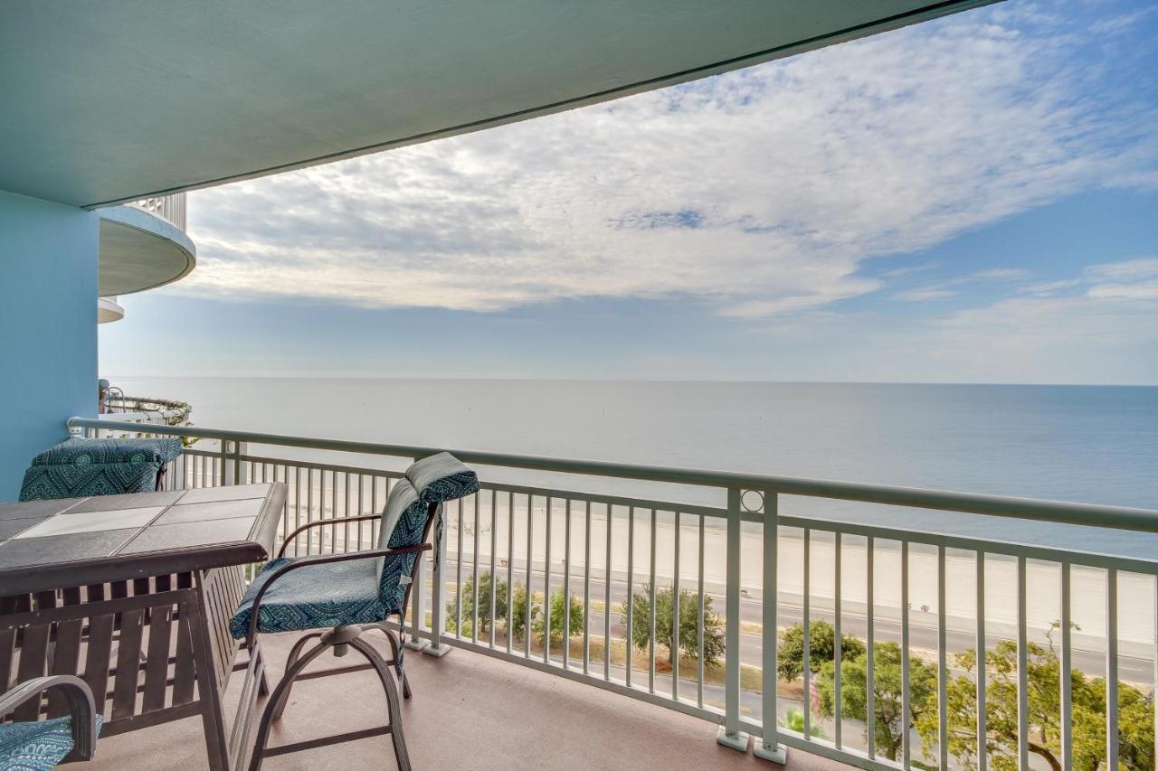 Appartement Beachfront Vacation With Balcony!